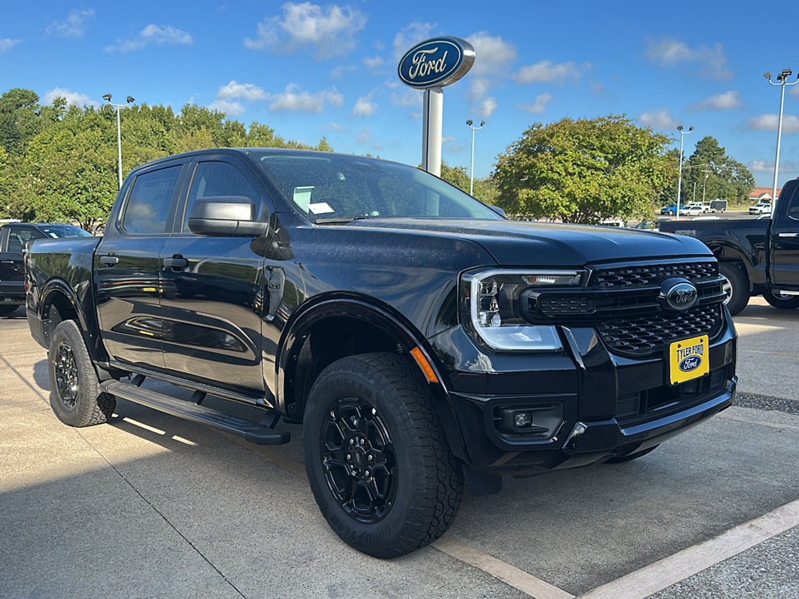New 2026 Ford Ranger XLT w/ FX4 Off-Road Package AWD/4WD image 31