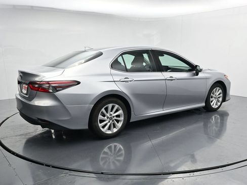 Used 2024 Toyota Camry LE w/ Convenience Package FWD image 8