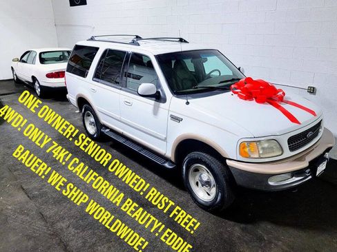 Used 1998 Ford Expedition 4WD image 1