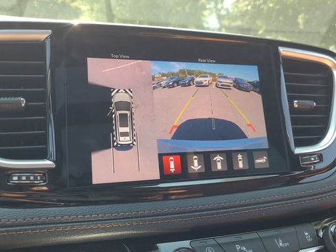 New 2026 Chrysler Pacifica Pinnacle image 14