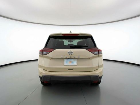 Used 2025 Nissan Rogue SV image 7