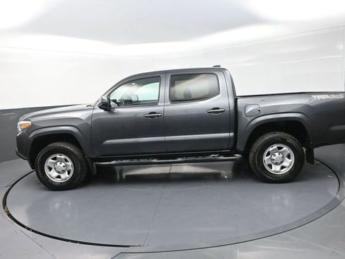 Used 2023 Toyota Tacoma SR AWD/4WD image 4