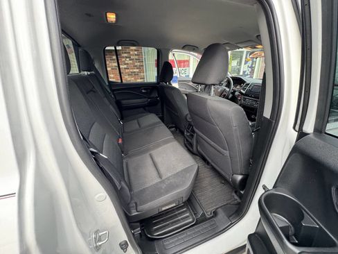 Used 2019 Honda Ridgeline Sport image 49