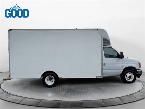 Used 2022 Ford E-350 and Econoline 350 Super Duty w/ Power Windows & Locks Group image 6