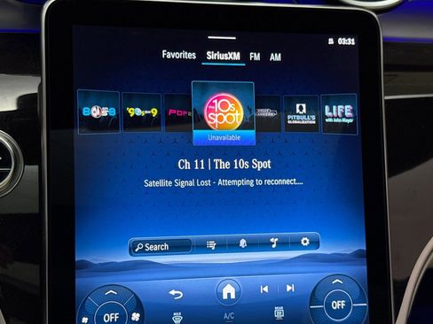 Used 2026 Mercedes-Benz GLC 300 4MATIC image 21