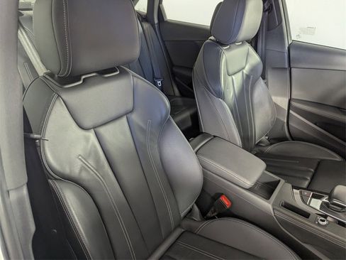 Used 2024 Audi A4 2.0T Premium Plus image 32