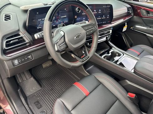 New 2026 Chevrolet Traverse RS w/ LPO, Floor Liner Package image 21