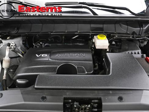 Used 2023 Nissan Pathfinder Platinum w/ Cargo Package AWD/4WD image 7