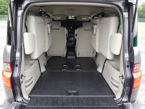 Used 2011 Honda Element LX image 25