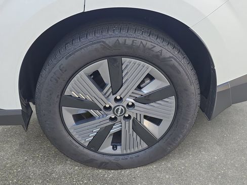 Used 2025 Nissan Murano SL AWD/4WD image 32