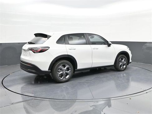 New 2026 Honda HR-V LX image 12