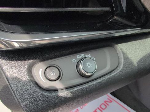 New 2025 Buick Envista Avenir image 20