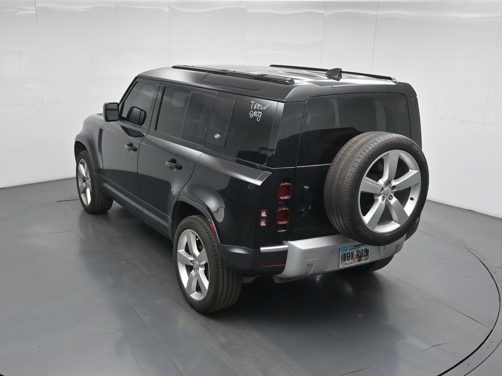 Used 2024 Land Rover Defender 110 S AWD/4WD image 27