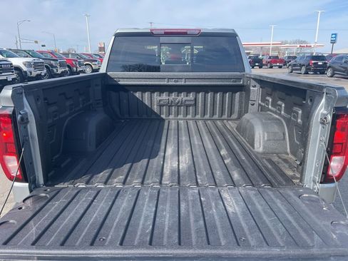 Used 2023 GMC Sierra 1500 Elevation w/ Preferred Package image 7