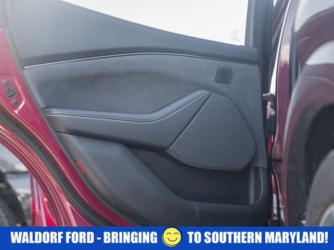 Used 2025 Ford Mustang Mach-E GT image 40