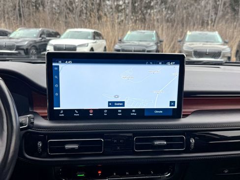 Used 2022 Lincoln Nautilus Reserve image 24