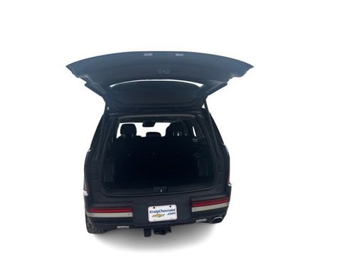 Used 2025 Hyundai Santa Fe Limited AWD/4WD image 12