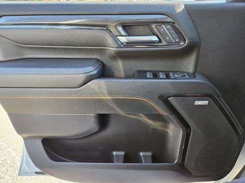 Used 2024 GMC Sierra 2500 AT4 w/ AT4 Premium Plus Package image 30