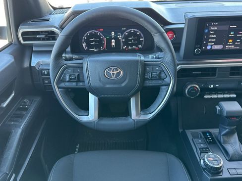 Certified 2026 Toyota Tacoma TRD Off-Road image 13