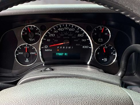 Used 2020 Chevrolet Express 2500 Extended w/ Communications Package RWD image 24