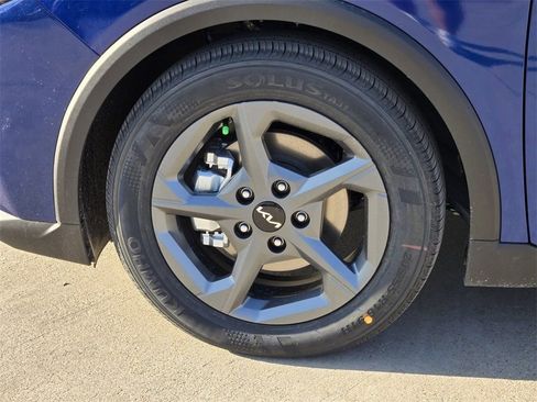 Certified 2026 Kia K4 LXS image 8