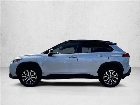 Used 2025 Toyota Corolla Cross AWD Hybrid image 6