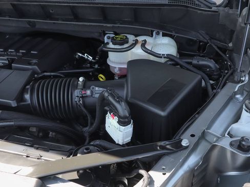 Used 2024 Chevrolet Silverado 1500 Custom w/ LPO, Dark Essentials Package AWD/4WD image 16