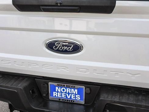 Used 2019 Ford F250 XL w/ Power Equipment Group image 12