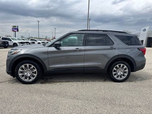 New 2026 Ford Explorer Active AWD/4WD image 8