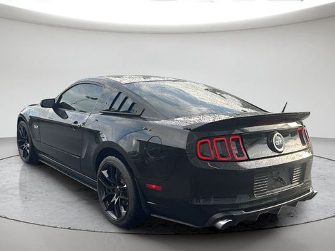 Used 2014 Ford Mustang GT w/ Brembo Brake Package RWD image 8
