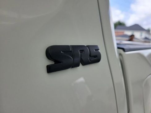 Used 2022 Toyota Tacoma SR5 RWD image 11