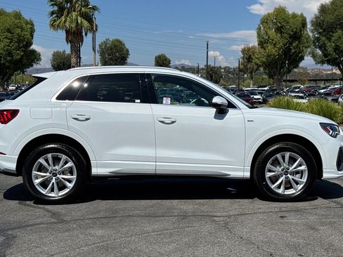 New 2025 Audi Q3 2.0T Premium Plus image 3