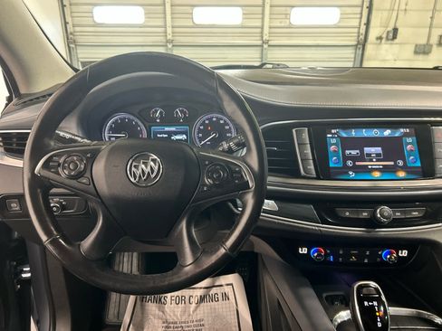 Used 2019 Buick Enclave Premium w/ Experience Buick Package AWD/4WD image 8