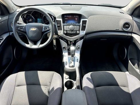 Used 2015 Chevrolet Cruze LT w/ Sun And Sound Package FWD image 14