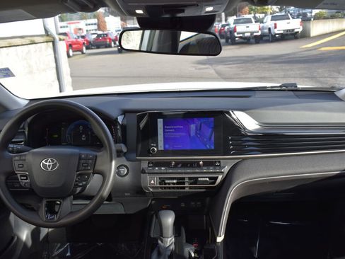 Certified 2025 Toyota Camry LE image 26