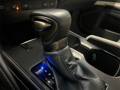 Certified 2023 Lexus ES 350 w/ Premium Package image 20