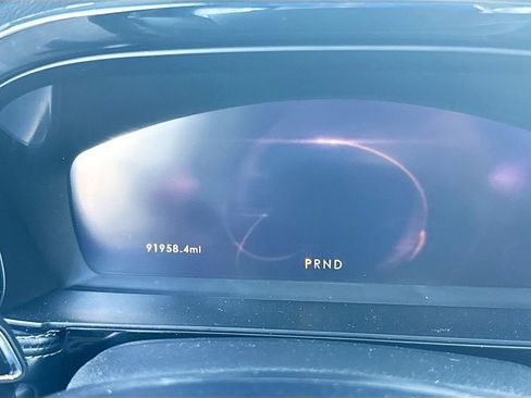 Used 2022 Lincoln Corsair Reserve w/ Equipment Group 201A image 13