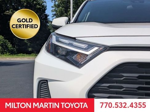 Certified 2025 Toyota RAV4 XLE FWD image 12
