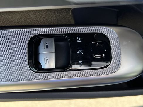 New 2027 Mercedes-Benz CLE 300 4MATIC Coupe image 14