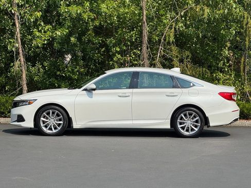 Used 2021 Honda Accord LX image 3