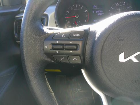 Used 2023 Kia Rio S image 19