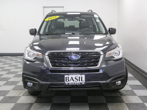 Used 2018 Subaru Forester 2.5i Premium w/ Protection Package #1 AWD/4WD image 3