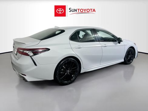 Used 2024 Toyota Camry XSE FWD image 4