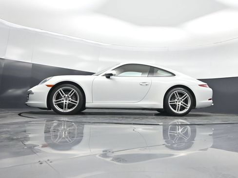 Used 2013 Porsche 911 Carrera RWD image 41