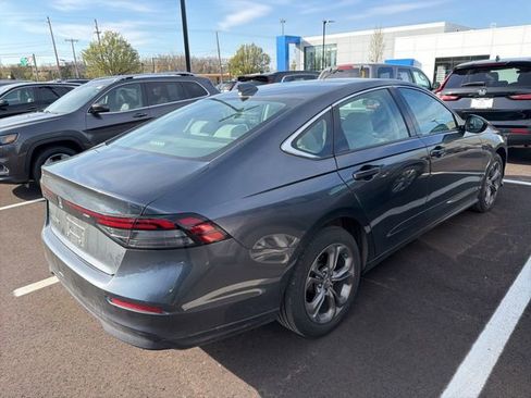 Used 2024 Honda Accord EX image 2