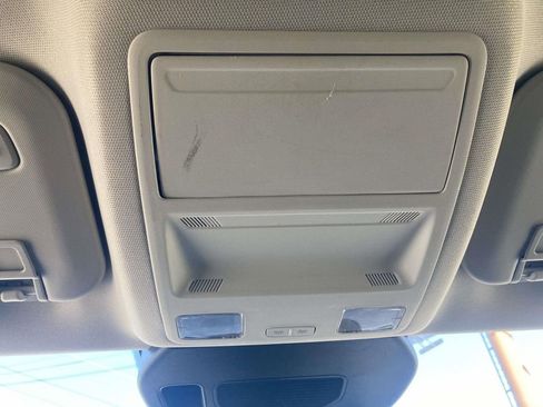 Used 2022 Ford Escape Titanium image 28