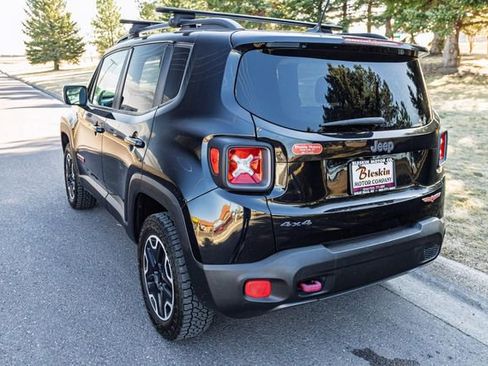 Used 2017 Jeep Renegade Trailhawk image 7