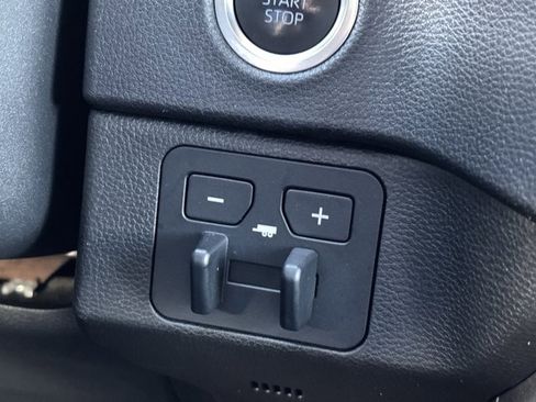 Used 2023 Toyota Tundra SR5 image 28