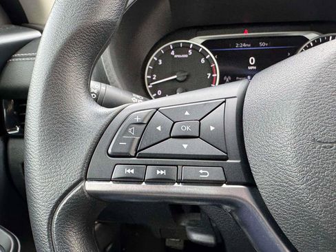 Certified 2025 Nissan Sentra SV image 20