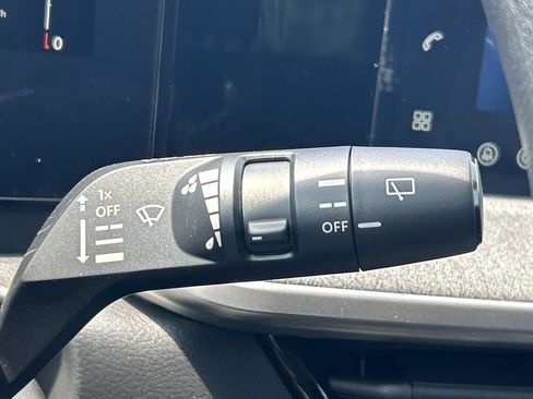 New 2026 Nissan Kicks SV w/ SV Premium Package FWD image 30